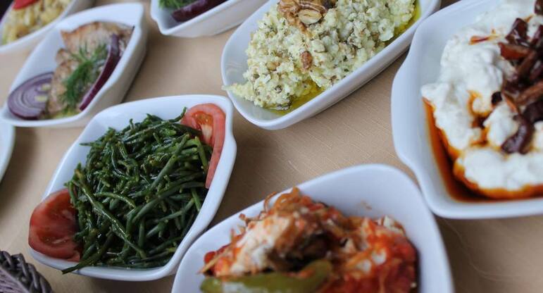 hisaronu balik pisiricisi huseyin usta bornova izmir zomato